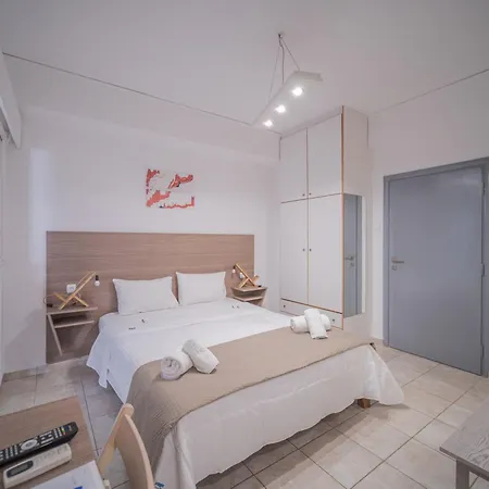 Apartment Center By Cretan