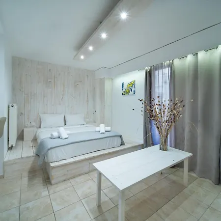 Center By Cretan * Heraklion (Crete)