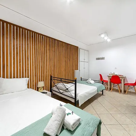Apartment Center By Cretan