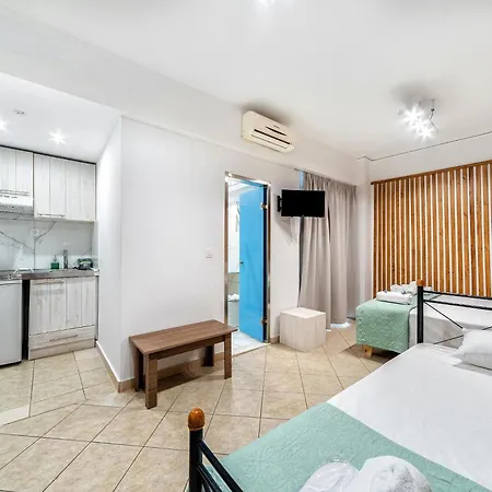 Apartment Center By Cretan Heraklion (Crete)